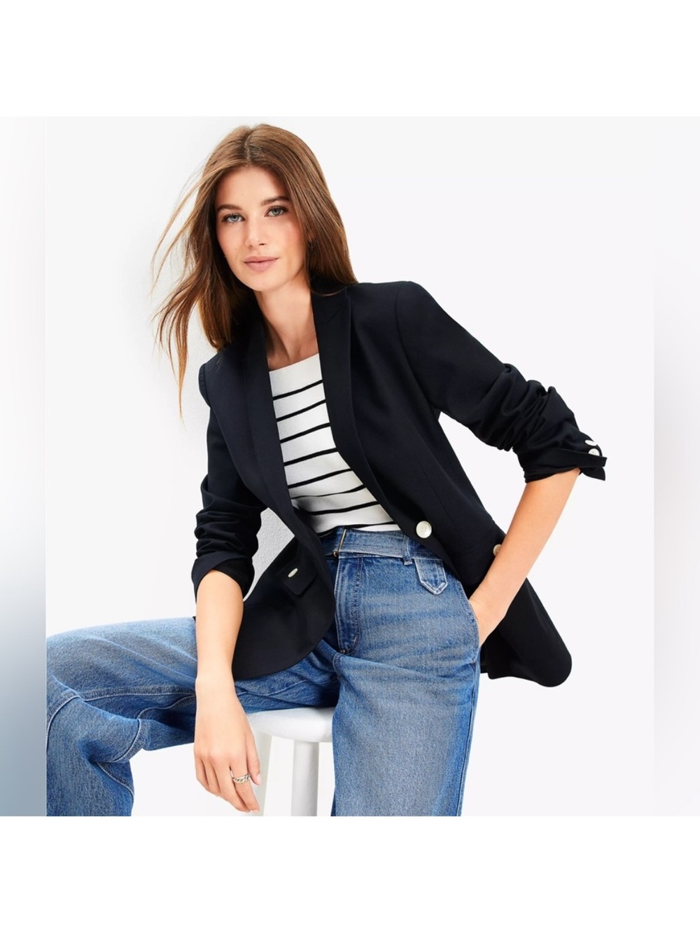 Classic Black Women's Blazer - Tailored Single-Breasted Jacket
